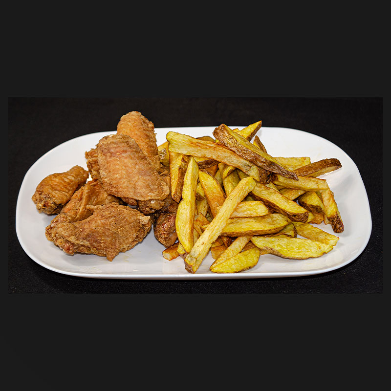 6 Alitas con papas